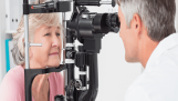 9 cách bảo vệ thị lực cho người cao tuổi